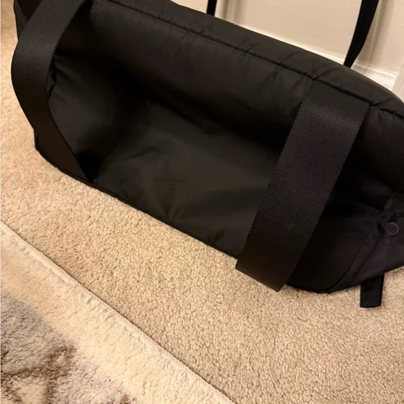 Lululemon Black Tote Bag - Picture 5 of 7